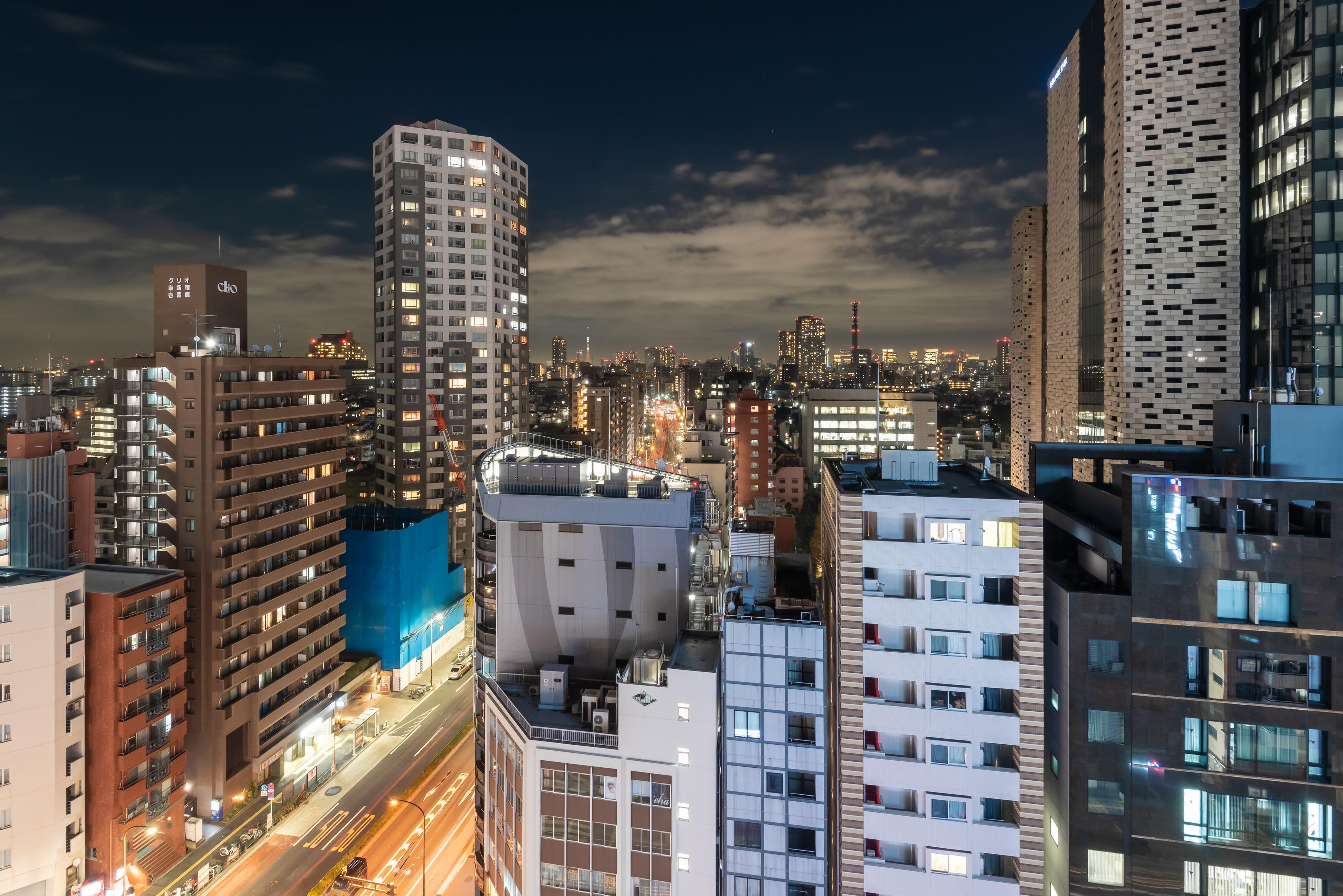 E Hotel Higashi Shinjuku — Fotos 3